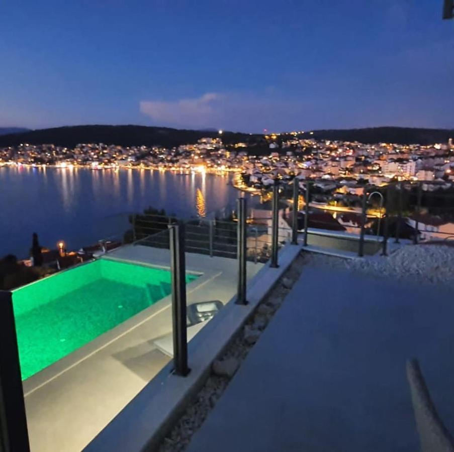 Apartment Julia Trogir Exterior photo