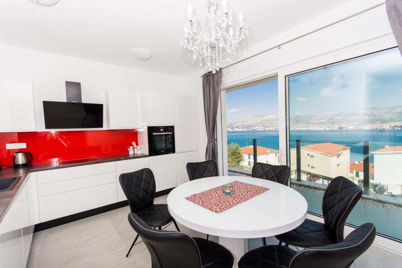 Apartment Julia Trogir Exterior photo