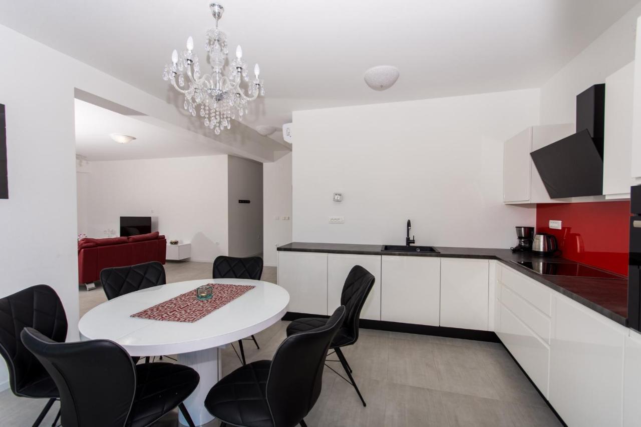 Apartment Julia Trogir Exterior photo